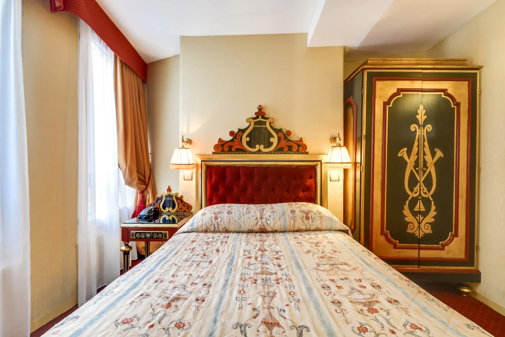 Hotel photo 37