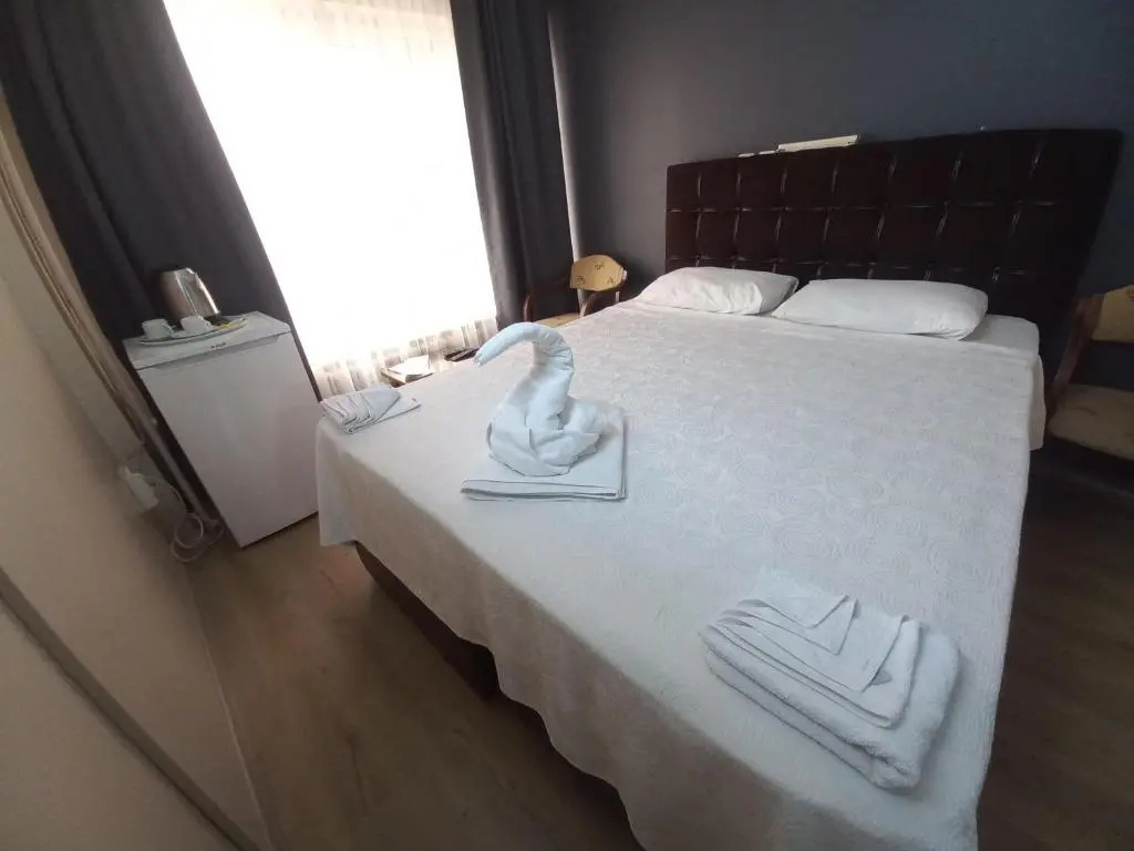 Economy room