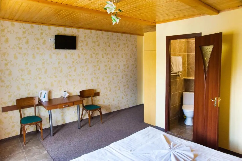 Economy Double room (full double bed)