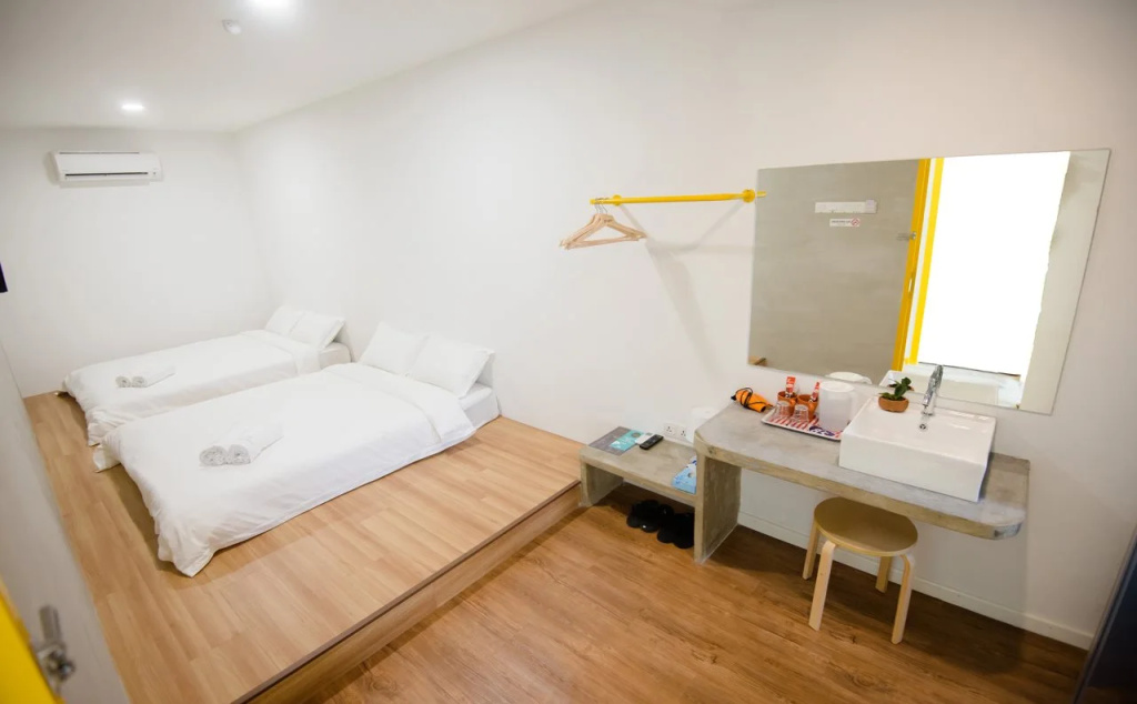 Bedroom