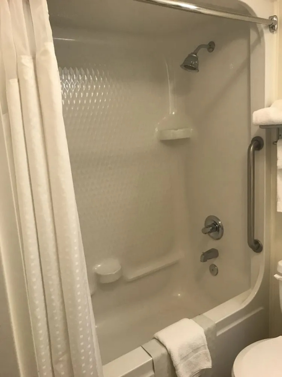 Holiday Inn Redding by IHG - Chambres