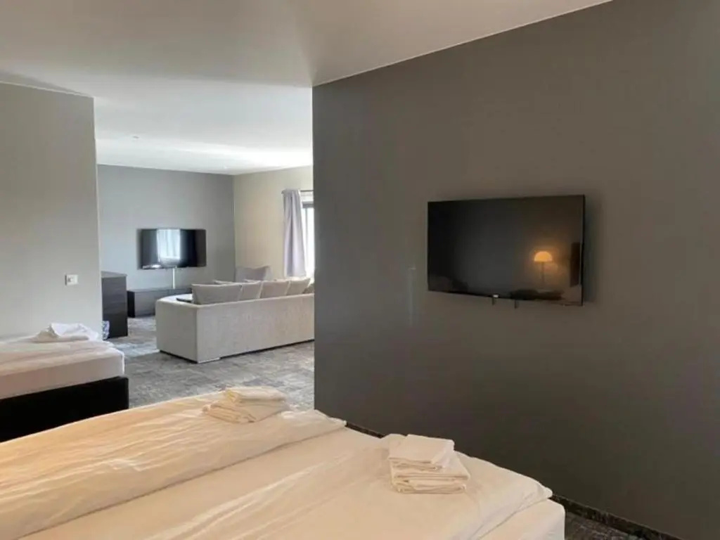 Konvin Hotel - Chambres