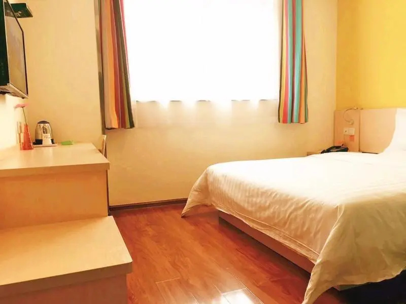 7Days Inn Weinan Jiefang Road railway station