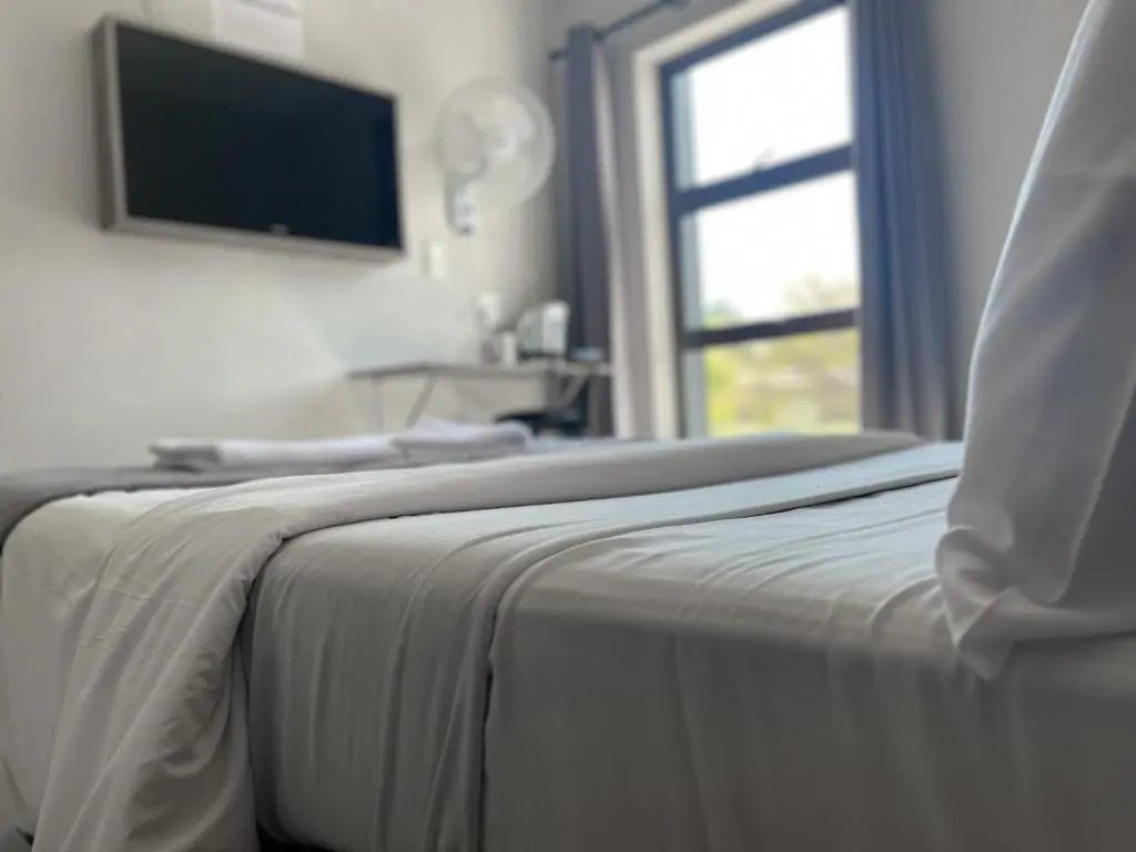 Deluxe Double room (full double bed)