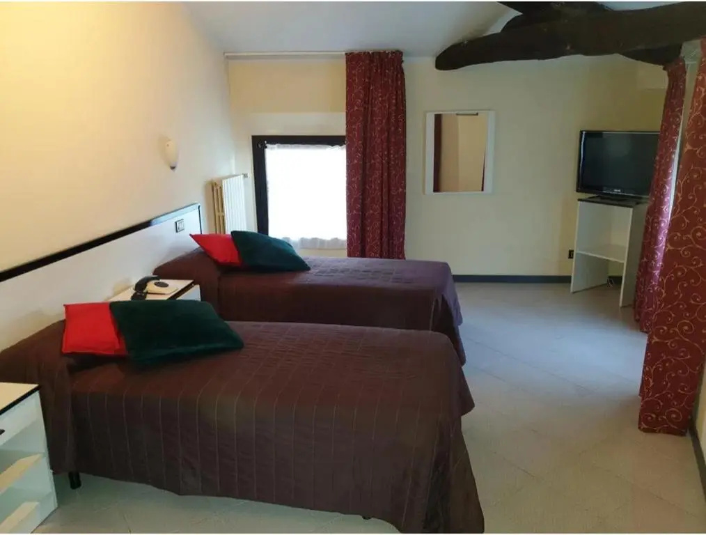 Hotel Italia - Chambres