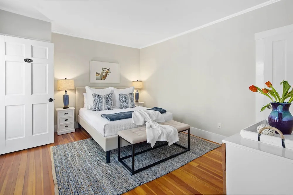 Lamberts Cove Inn - Chambres