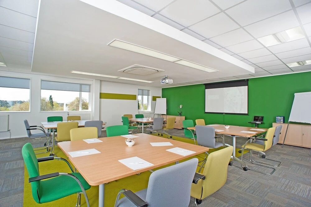 Roffey Park Venue - фото 20