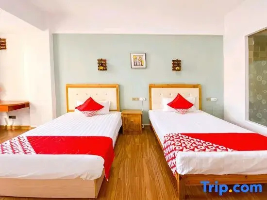 Deluxe Double room (twin beds)