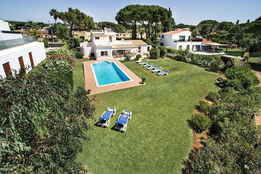 4 Beds, Golf Views, Optional Pool Heating
