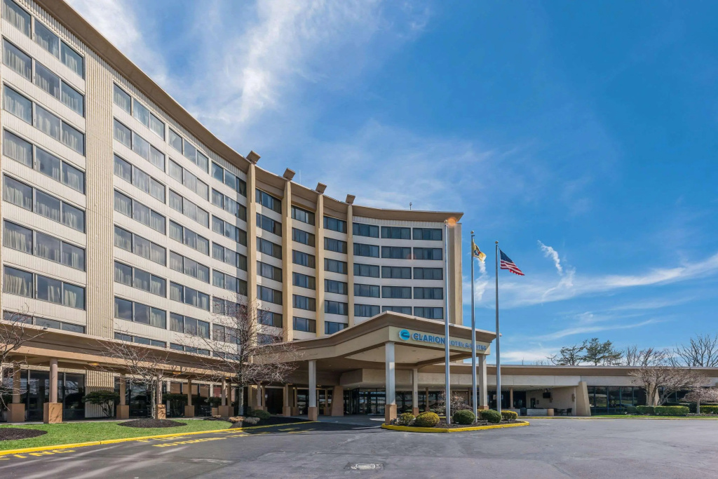 Clarion Hotel and Suites
