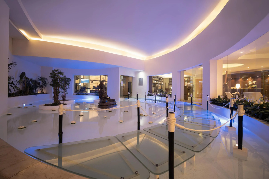 Seadust Cancún Beach Resort  All Inclusive
