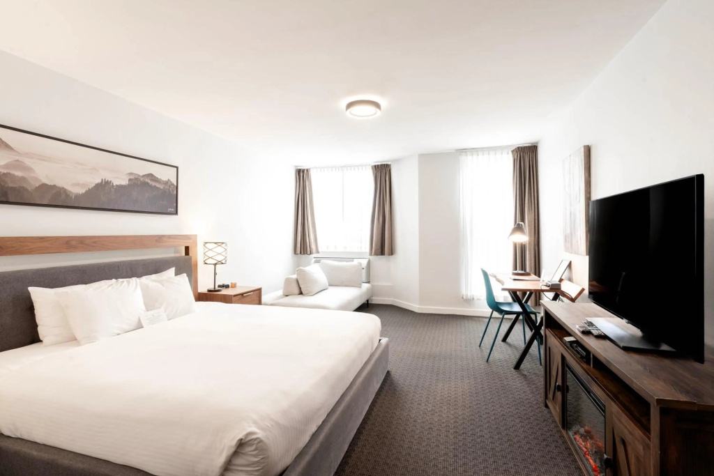 Adara Hotel — 5