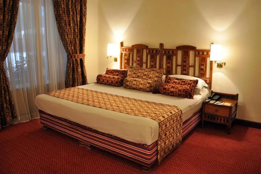 Swat Serena Hotel - Chambres