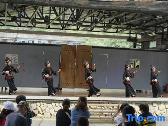 Guangxi Chongzuo Mingshi Yaju·Shanshui Meiju - фото 7