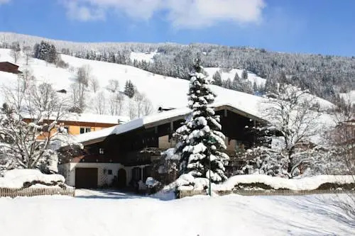 Privatpension Forsthaus Pernthaner