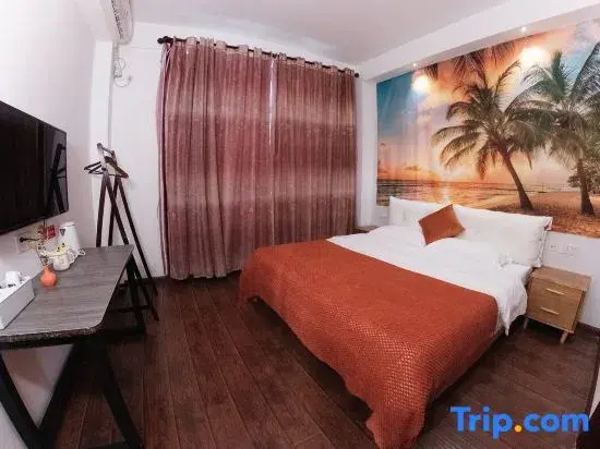 Deluxe Double room (full double bed)