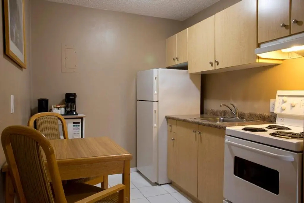 Days Inn by Wyndham Victoria Uptown - Chambres