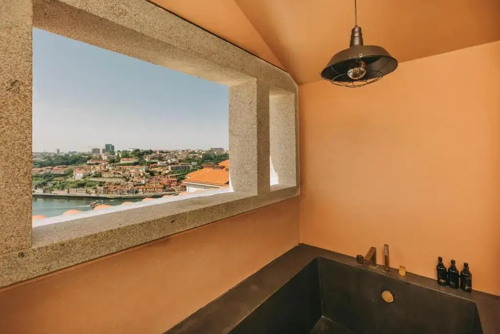 Hotel Torel Avantgarde image General