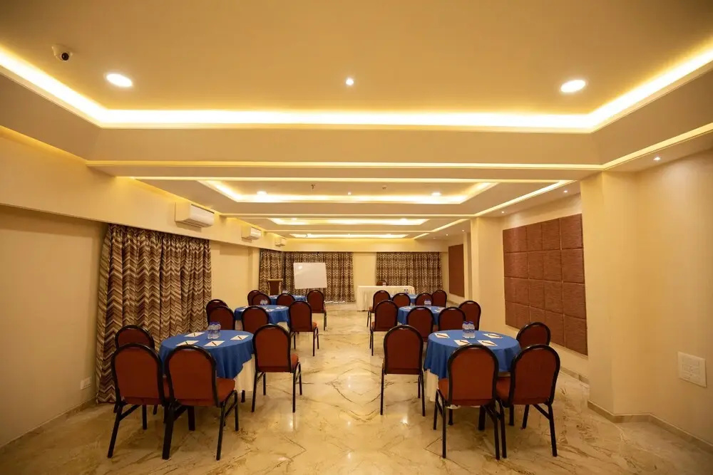 Hotel photo 12