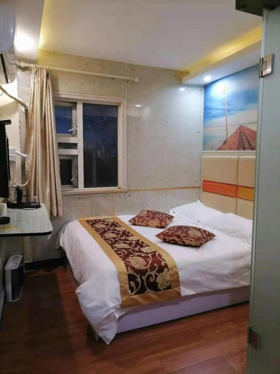 Jinqilin Hostel (Shanghai Waigaoqiao)