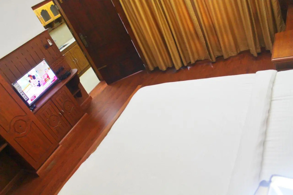 guest_rooms