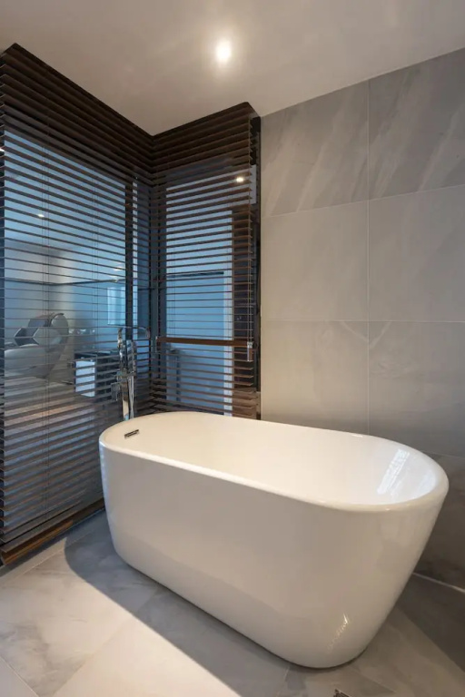 Premium Double room beachfront (full double bed)