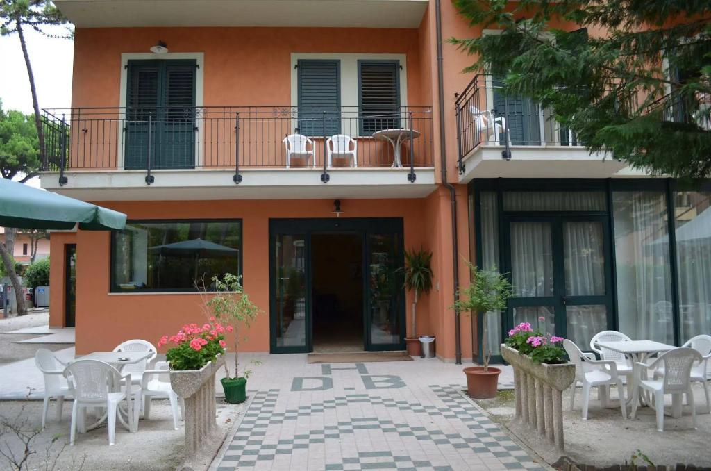Hotel photo 10