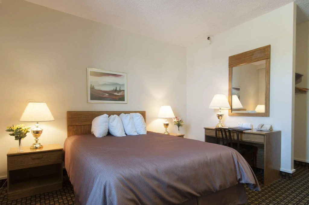 Assiniboine Gordon Inn on the Park - фото 10