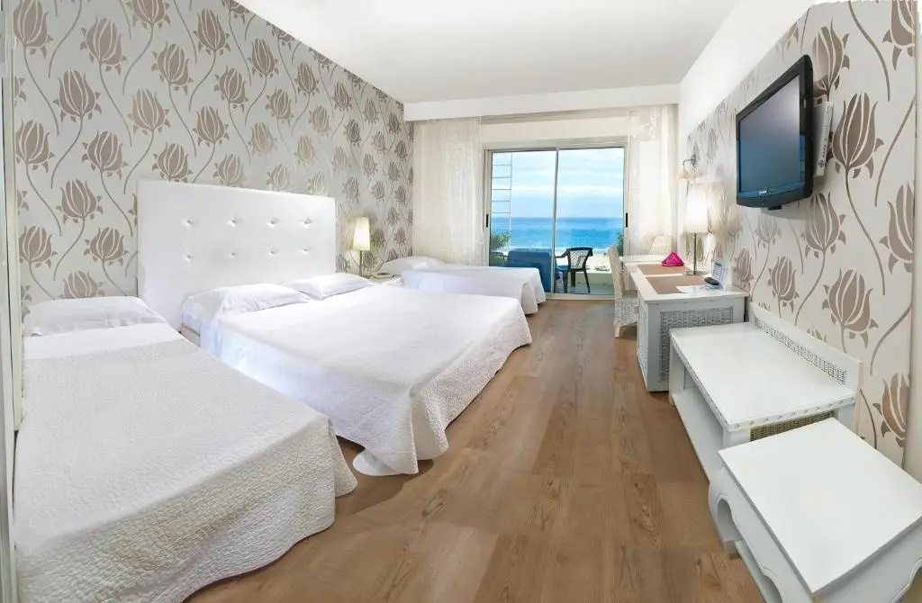Hotel Mediterraneo - Chambres
