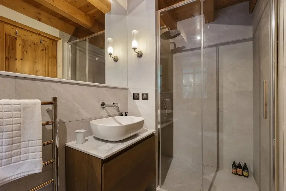 Afficher la photo 8 — Magnificent Chalet Valhalla 5 Central Chamonix