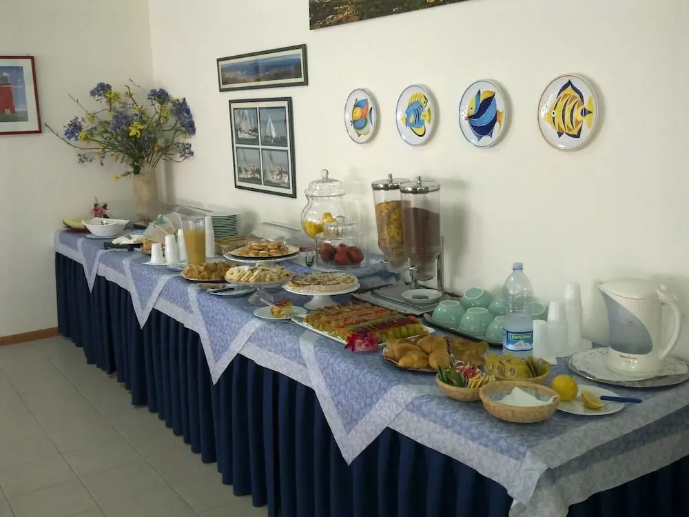 Hotel La Roccia - фото 9