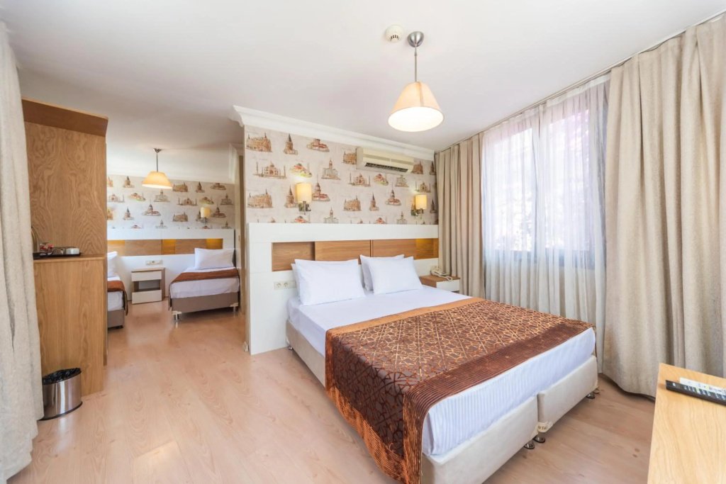 Отель Taya Hatun Hotel в Стамбуле