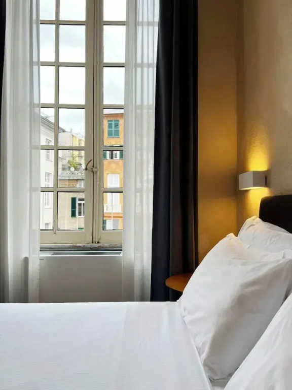 Classic Double room (full double bed)