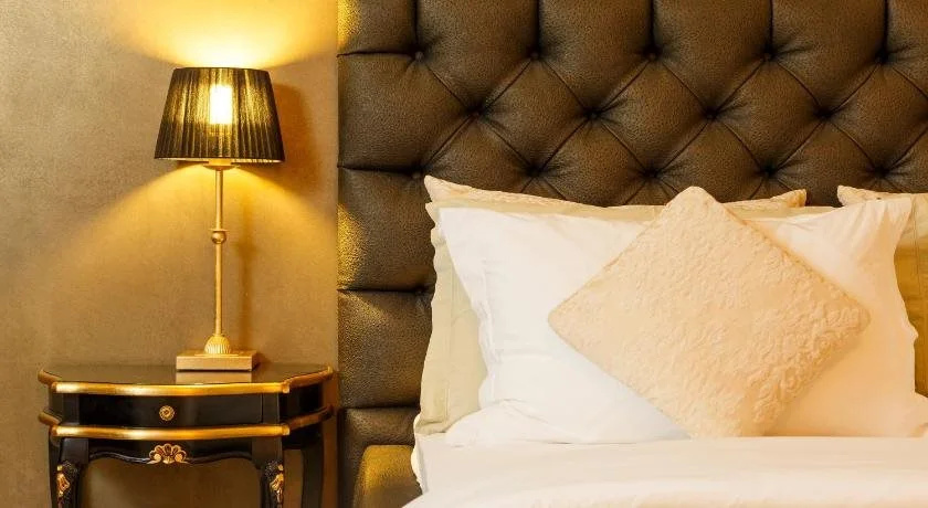 Business Hotel First - Général