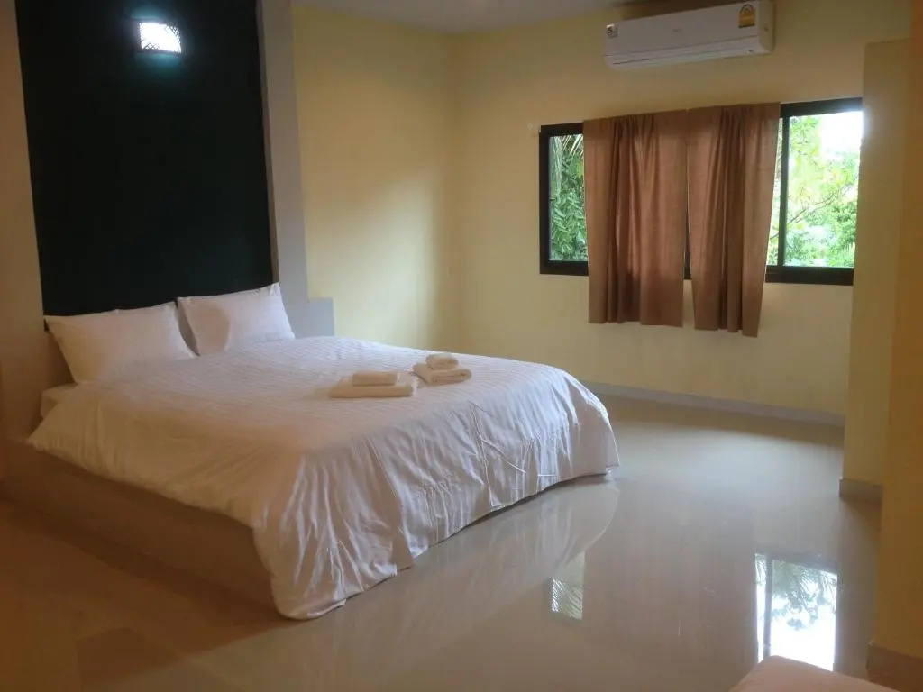Juntima Place at Amphawa - Chambres