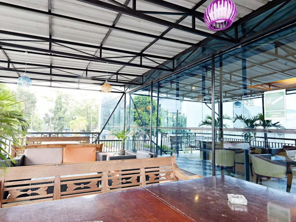 ZenRooms Soekarno Hatta Buah Batu - фото 15