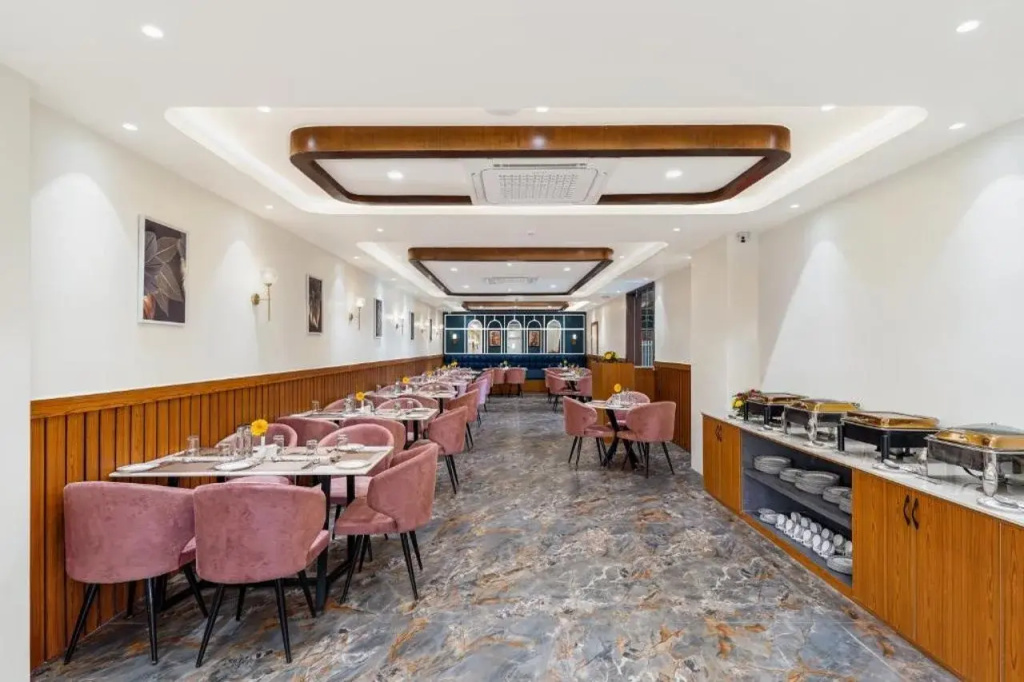 Hotel photo 12