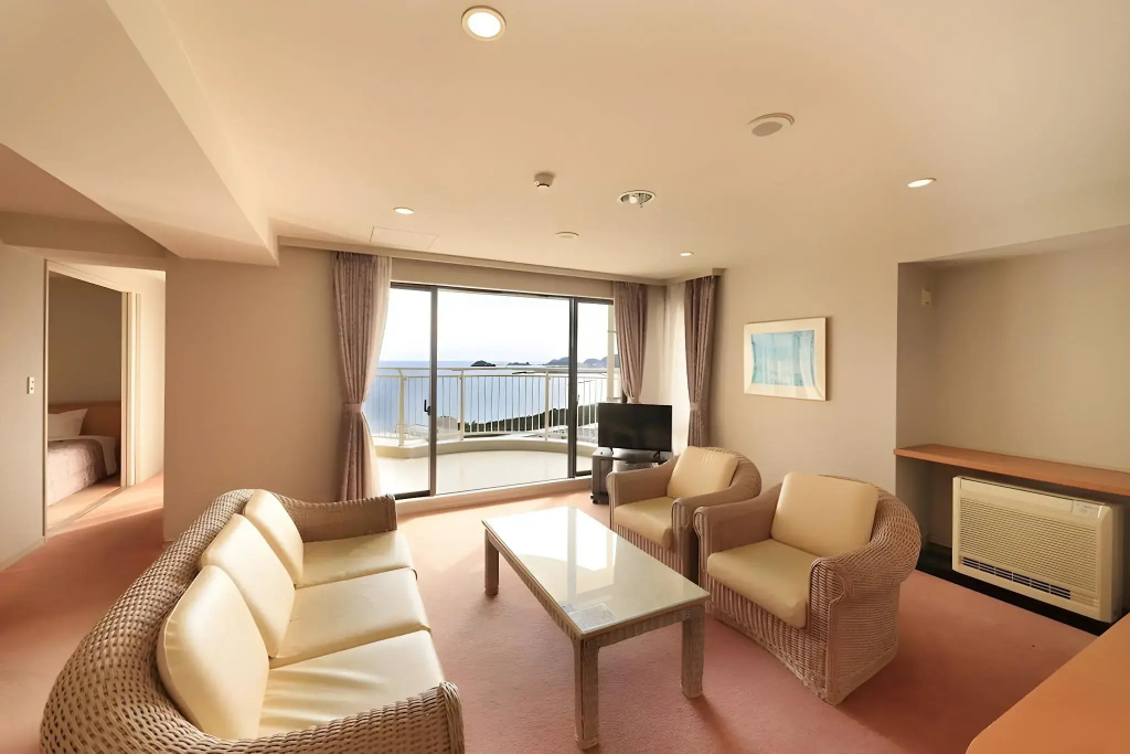 Kamogawa Grand Tower - Général