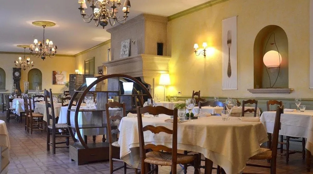 Hôtel Restaurant Le Manoir - Général