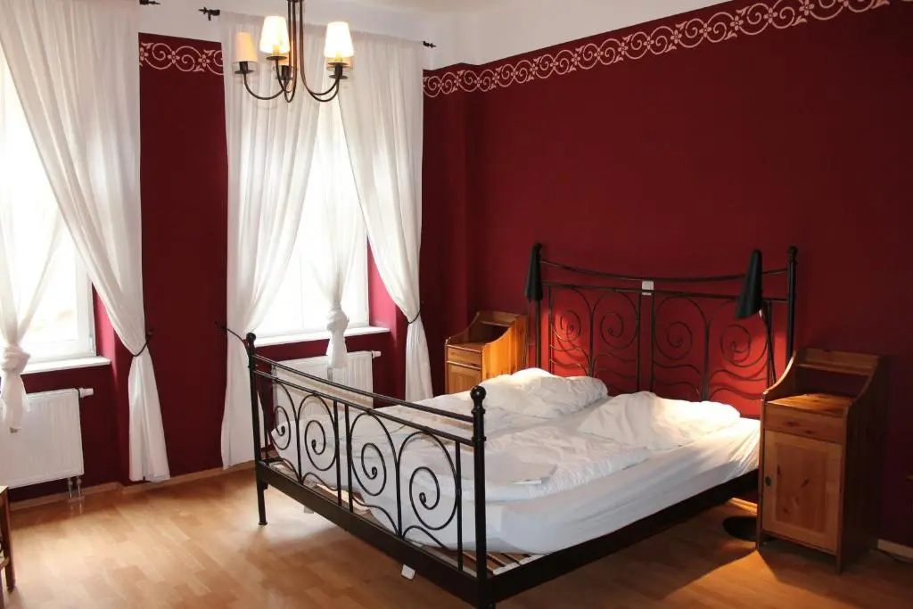 Standard Double room (full double bed)