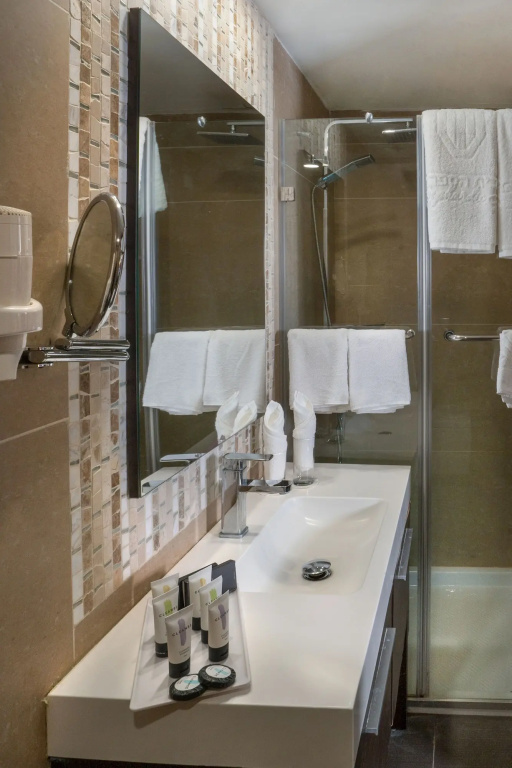 Hotel photo 37