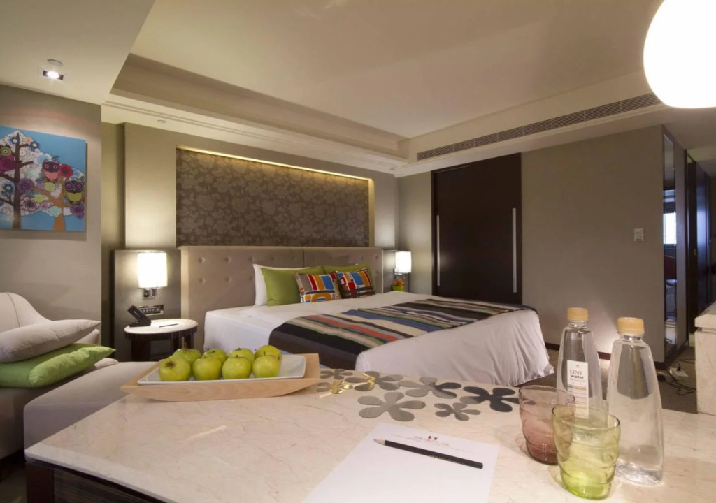 S Aura Hotel - 3
