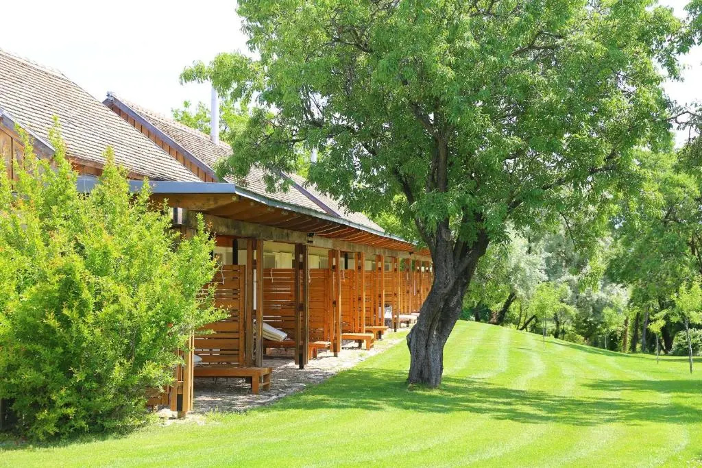 Káli Art Inn - Chambres
