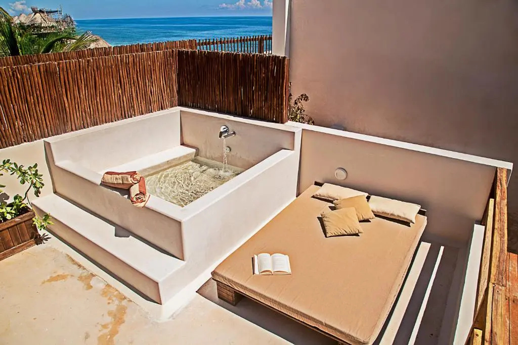 Penthouse Suite with sea view
