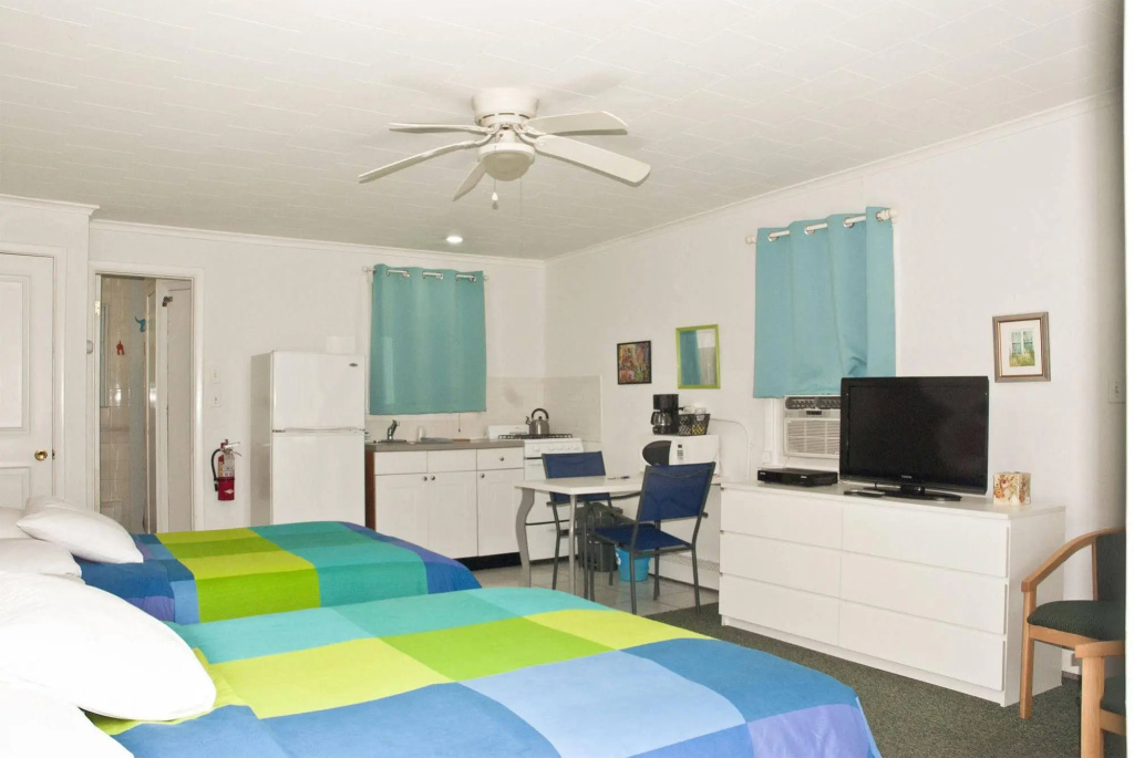 Easterner Motel
