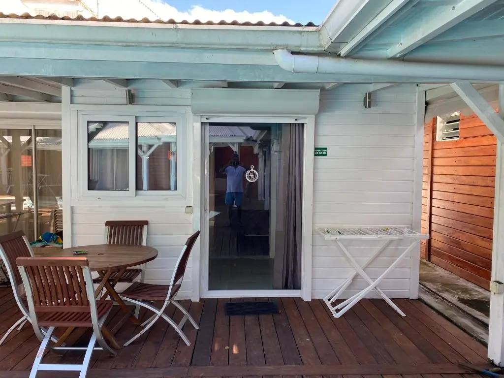 Studio with sea view