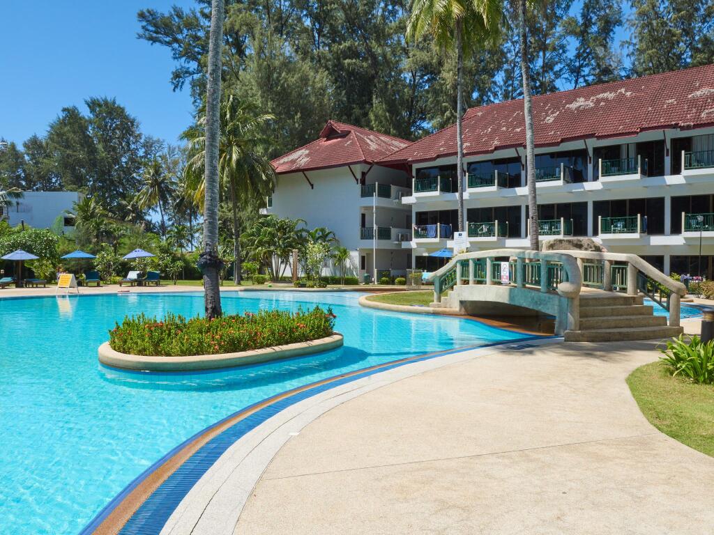 Amora Beach Resort Phuket