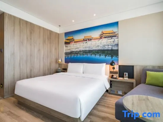 Executive Double room (full double bed)