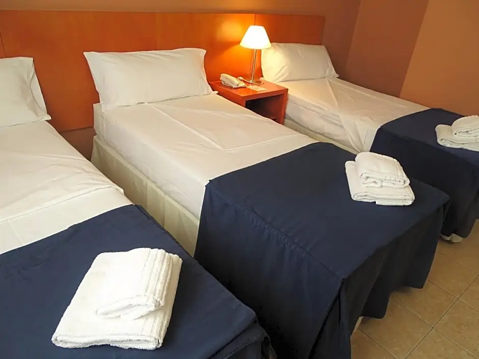 Hotel Uthgra de las Luces - Chambres