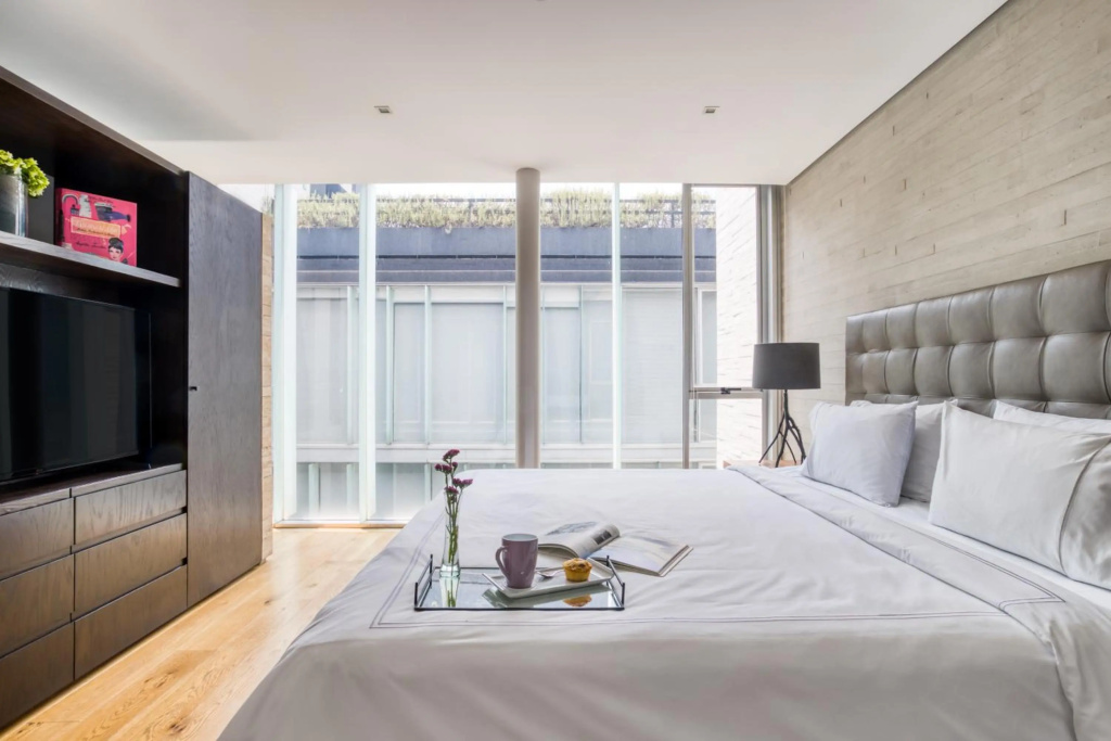 AR 218 Hotel by ULIV — 3